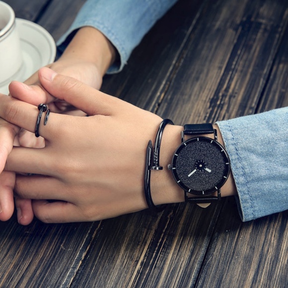 NEW Unisex Glitter Leather Strap Quartz Watch - Picture 3 of 4